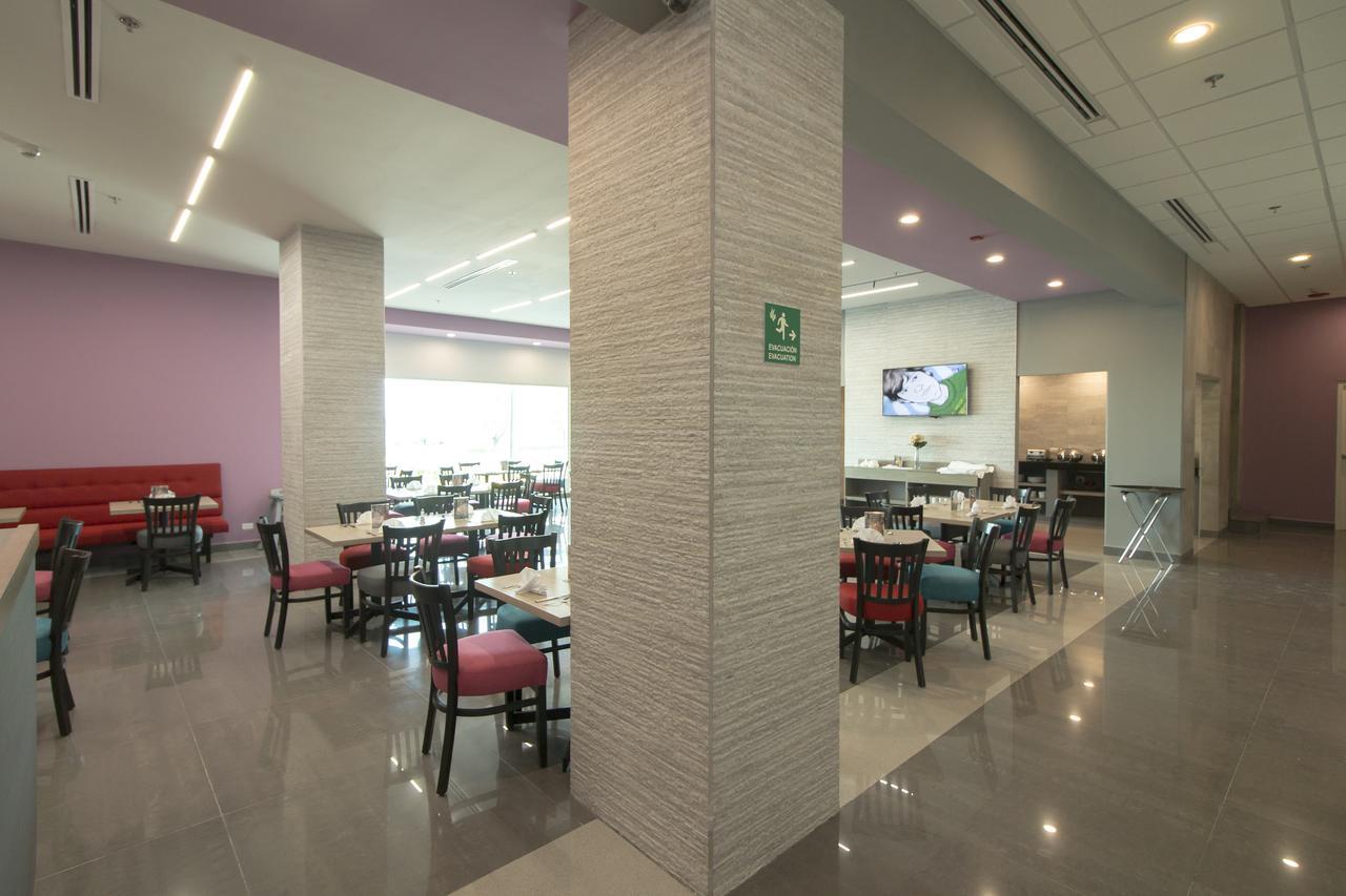 Chn Hotel Monterrey Aeropuerto, Trademark By Wyndham Apodaca Zewnętrze zdjęcie