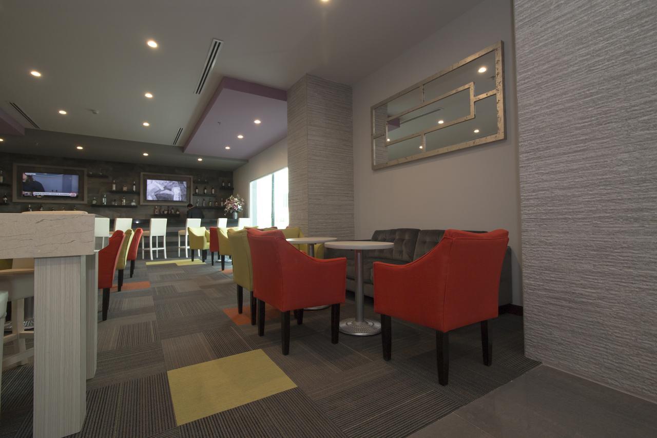 Chn Hotel Monterrey Aeropuerto, Trademark By Wyndham Apodaca Zewnętrze zdjęcie