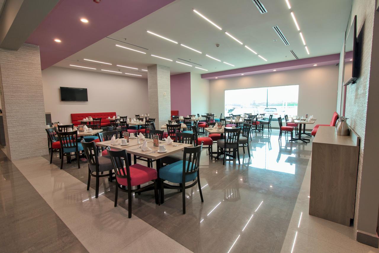 Chn Hotel Monterrey Aeropuerto, Trademark By Wyndham Apodaca Zewnętrze zdjęcie